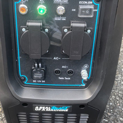 Gorilla Power 2000W Inverter  Suitcase Generator - GP2000i